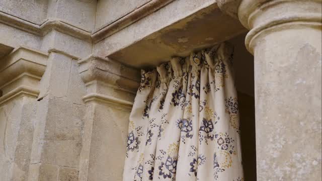 . Honor, our printed fabric inspired by 18th century floral motifs and reimagined in four colourways . Printed in the UK by the best of the best family companies . Shot by the wonderful @fliegauf_studio at @stancombepark . You can rent to stay in this temple - imagine waking up looking out over that lake .